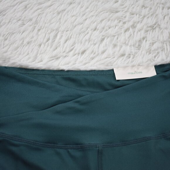 Maurices Luxe Ultra High Rise Legging Size Medium New with Tags no hole/stains - Picture 3 of 6